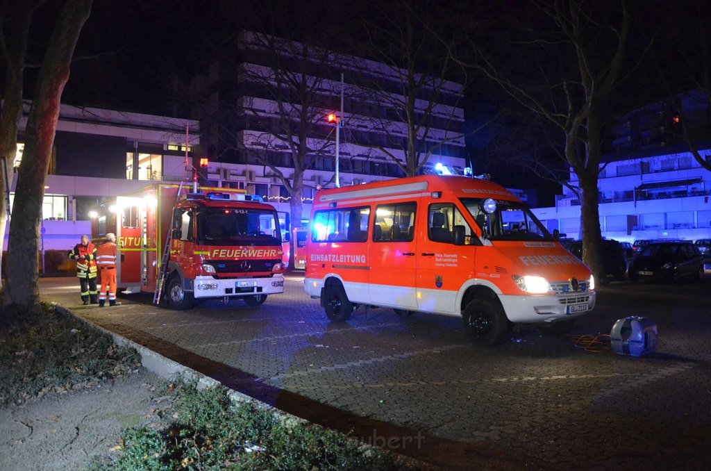 Feuer Hochhaus Leichlingen Am Buescherhof P227.JPG - Miklos Laubert